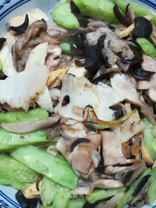 吃瓜菇,揭秘娱乐圈的甜蜜与苦涩